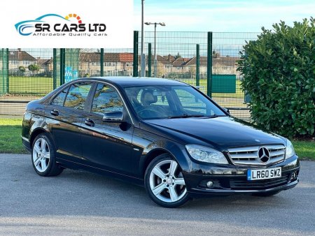 MERCEDES-BENZ C CLASS 1.8 C180 BlueEfficiency Executive SE Auto Euro 5 4dr